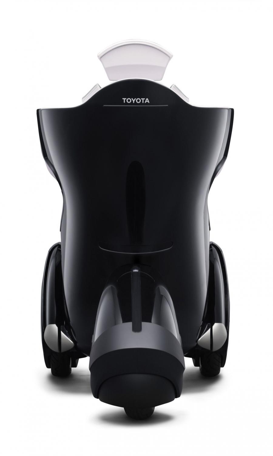  Toyota i-Real Concept 2007 года  (фото 6 из 21)